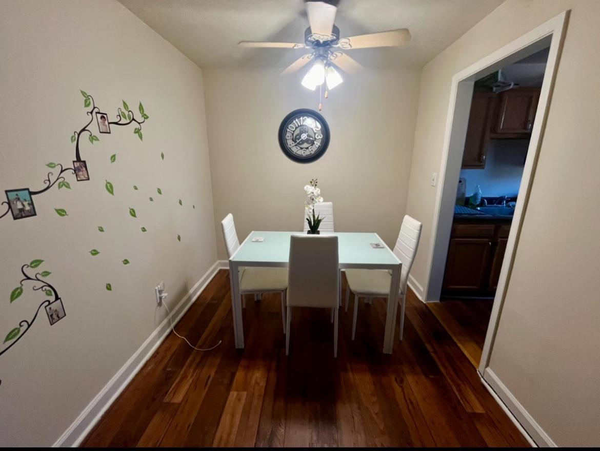 Incredible Find Near Washington Dc - 1 Private Room In Shared Apartment Ландоувър Екстериор снимка